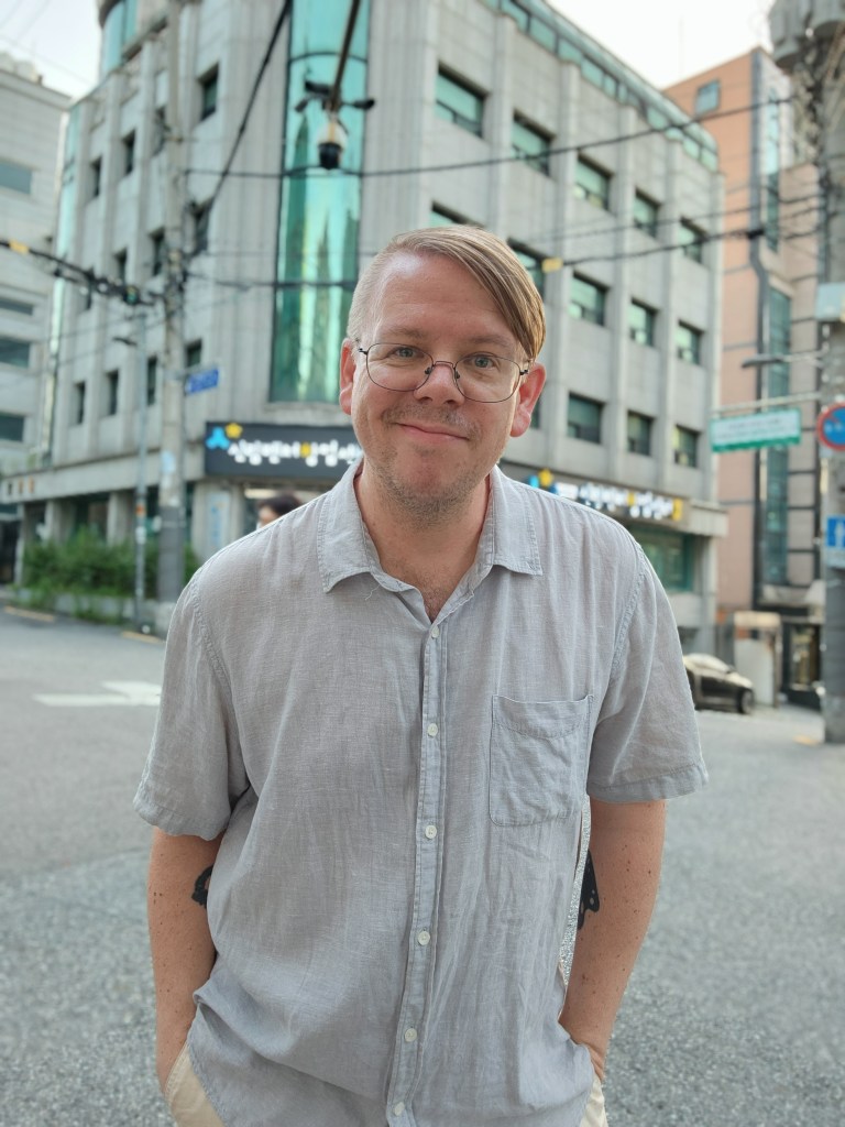 counting the days until I'm back in the US after living in Seoul for over two decades